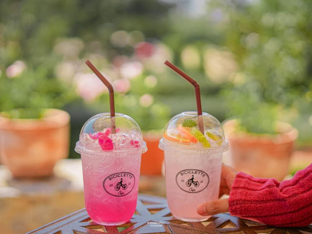 " Biciclette cafe khaoyai  " คาเฟ่เขาใหญ่