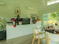 ทุ่งดอกไม้ โฮมคาเฟ่ เขาจีนแล 