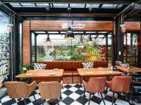 ที่พักและร้านอาหารที่เปิด24ชั่วโมง 