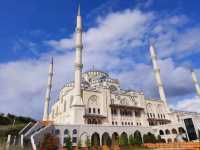 Çamlıca Camii 恰姆勒加清真寺🕌- 土耳其伊斯坦布爾最大最美的清真寺，適合打卡拍照📸