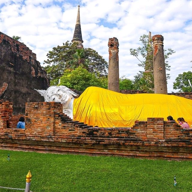 ไหว้พระขอพร วัดใหญ่ชัยมงคล