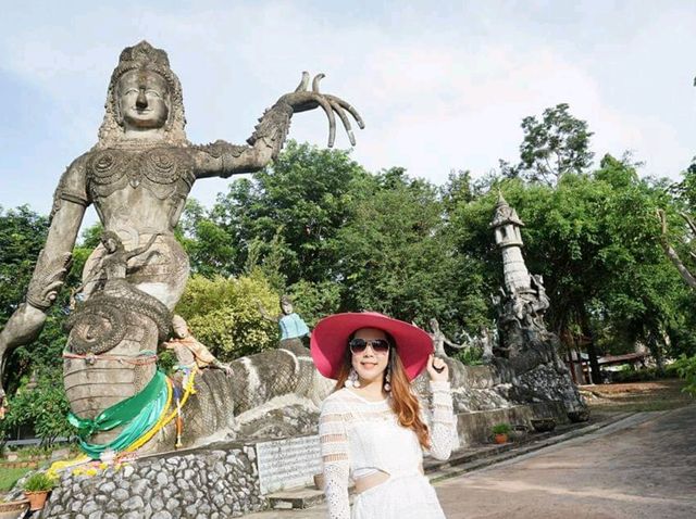 ศาลาแก้วกู่