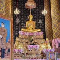 บ่อน้ำมนต์ศักดิ์สิทธิ์ วัดหงส์รัตนาราม (ธนบุรี)