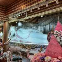 ชมมหาวิหารหนึ่งเดียวในเมืองไทย