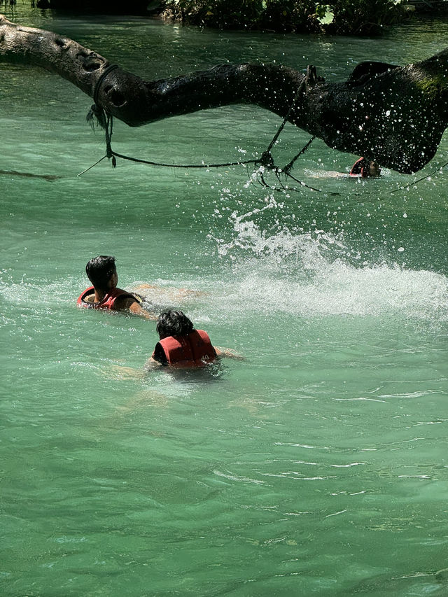 บลูลากูน | วังเวียง 💦🌳🏊🧢