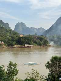 ที่พักบ้านหนองเขียว | สปป.ลาว 🏡⛰️💤🛌