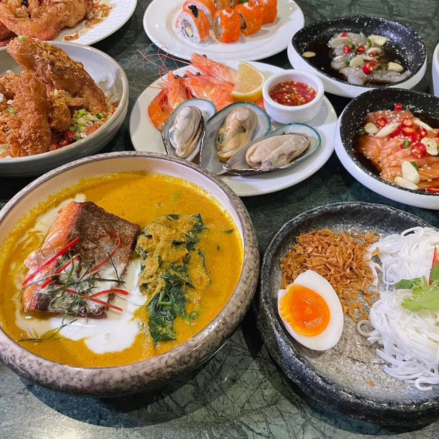 Lunch buffet  จุใจ 6 ใบแดง 