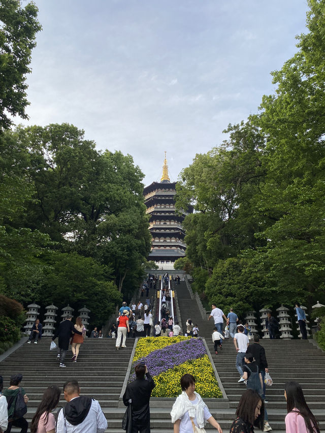 Day Trip to Hangzhou West Lake: A Serene Escape