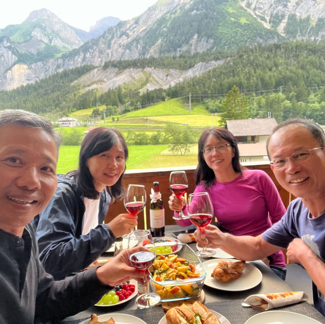 #Kandersteg #瑞士厄希嫩湖 Oeschinensee #瑞士少女峰另一個選擇 #慢遊