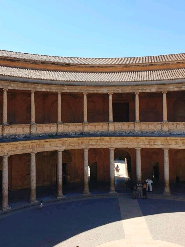 阿拉伯之美中的文藝復興建築