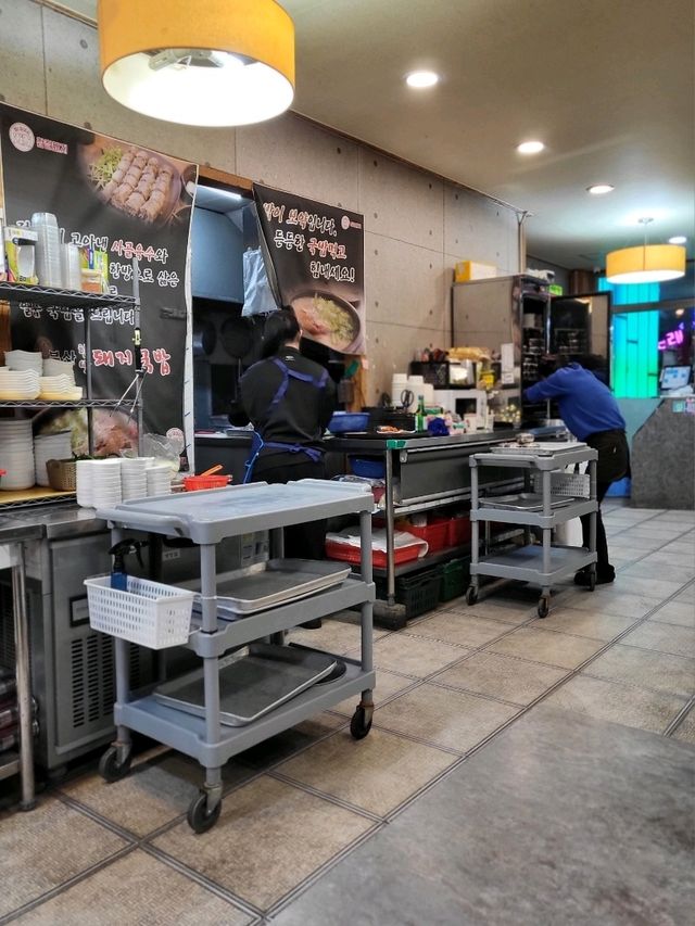 거제도에서 만난 진짜 부산돼지국밥