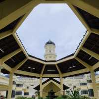  Majestic Sultan Abu Bakar Mosque: A Blend of History and Architecture