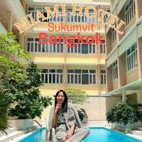 Staycation : ที่โรงแรมไมอามี่สุดเรโทร