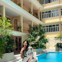 Staycation : ที่โรงแรมไมอามี่สุดเรโทร