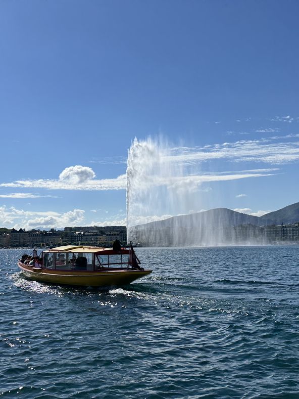 🇨🇭船河遊日內瓦湖⛲️近距離觀賞日內瓦大噴泉