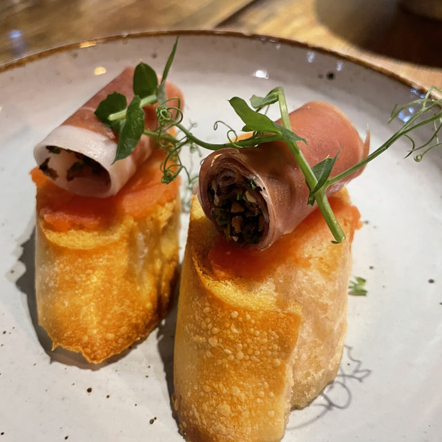 嚐新餐牌