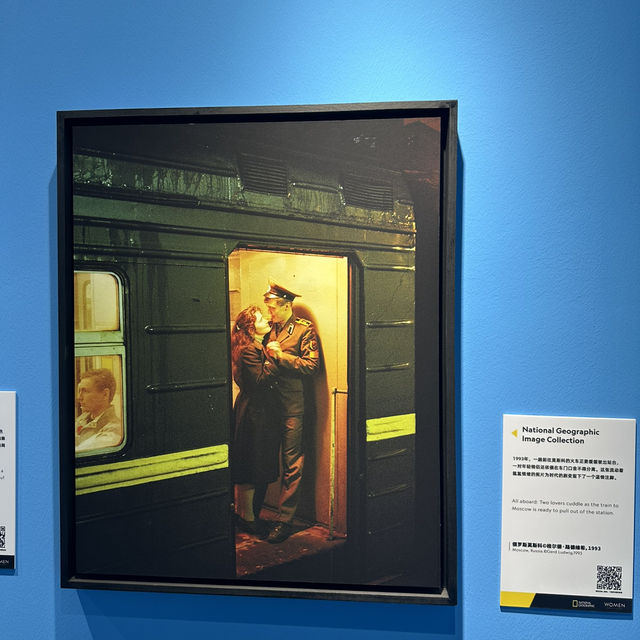 Stunning National Geographic photo gallery in Dalian