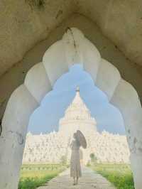 Visiting one of the largest bells in existence and this white pagoda