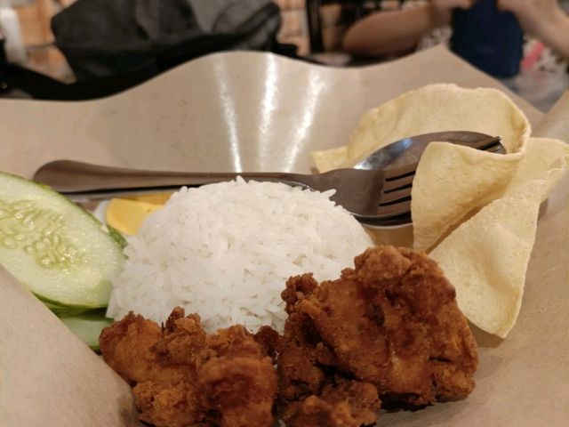 Discover Mountain Cafe Famous White Coffee 