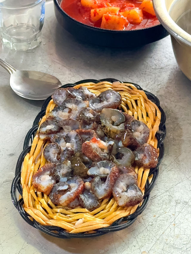 부산으로 여행가면 싱싱한 해산물은 필수지🦐🦑🦪🤍