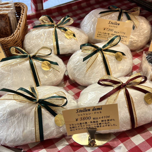 A Taste of Luxury at Patisserie VIRON in Shibuya🥖