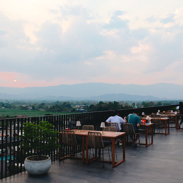 LIVIST SKY ROOFTOP 