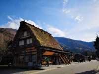 🏯✨ A Perfect Day Trip to Shirakawa-go: Japan’s Enchanting World Heritage Village! 🌿🏡