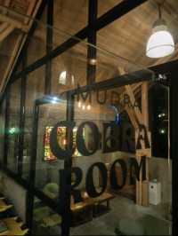 Mudra, a psychedelic wonderland of a restaurant in Ubud