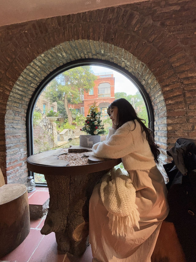 ## 鼓浪嶼必打卡！莫奈花園咖啡店，邂逅浪漫法式風情！🌺☕️