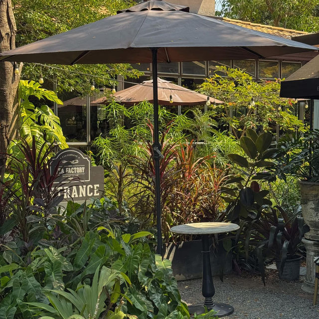 ELLE Café Pattaya