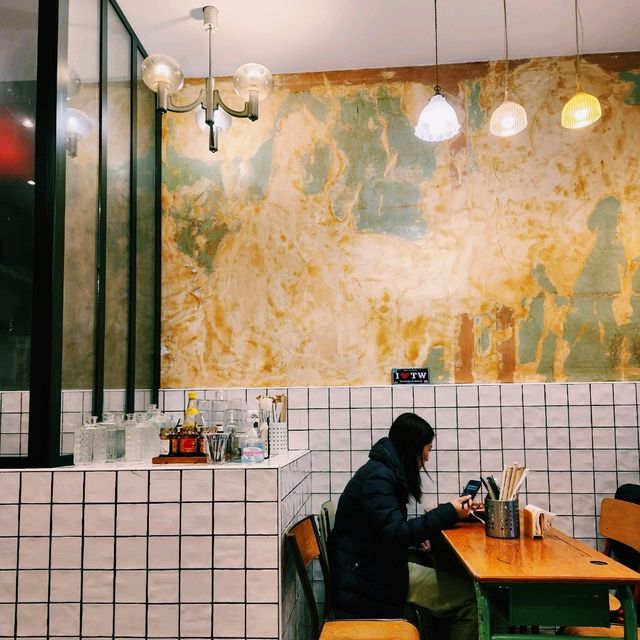 🥢 巴黎Coco Lafayette：在法國品味道地台式小吃