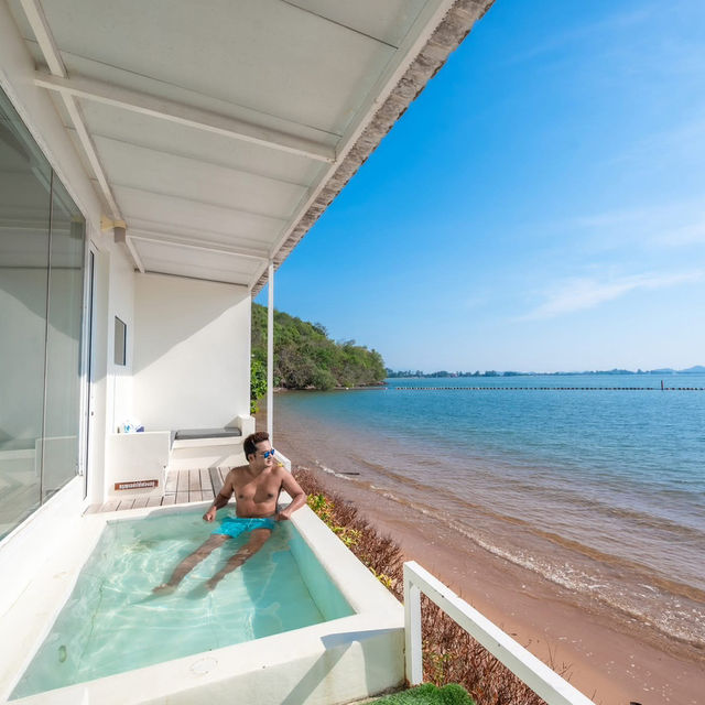 Seashell Village Beach Resort  