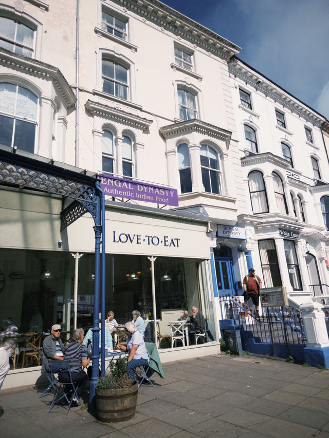 Vintage Llandudno | A Seaside Escape