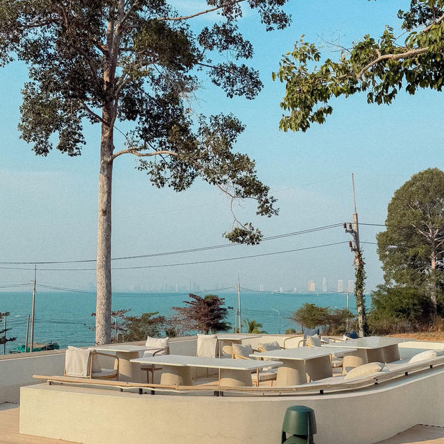 Tide Bangsaray • Sattahip, Chonburi 
