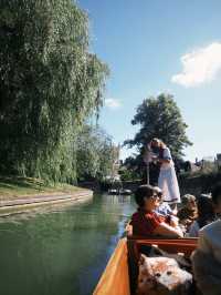 Spring in Cambridge: A Dreamy Riverside Bloom
