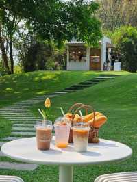 Favor Field Cafe | ราชบุรี