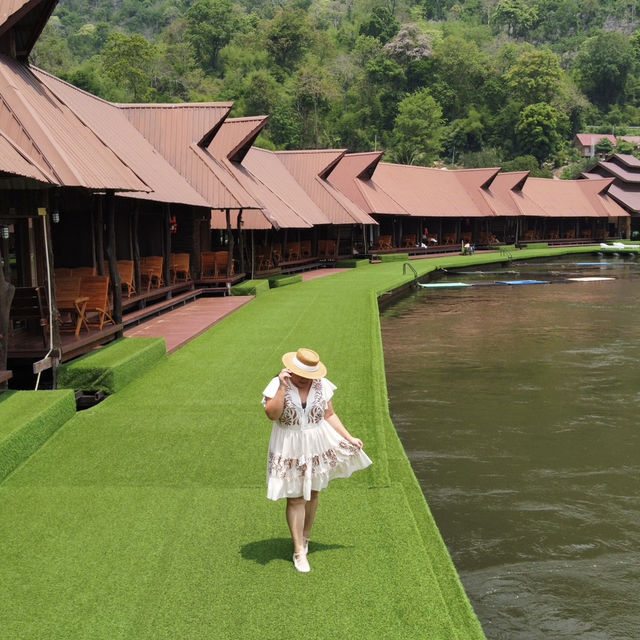  Pool Villa กาญฯ ชื่อเกร๋มาก เสือ สิงห์ กะทิง แรด