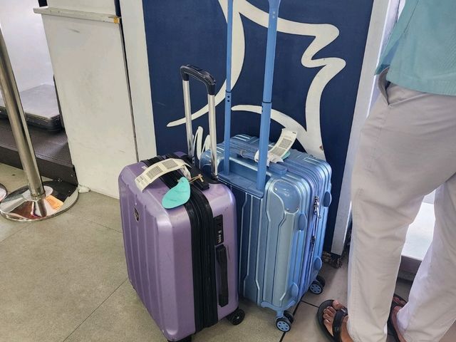 [🇲🇻モルディブ] ヴェラナ国際空港での待機：マンタエアのサファイアラウンジで過ごしたひととき