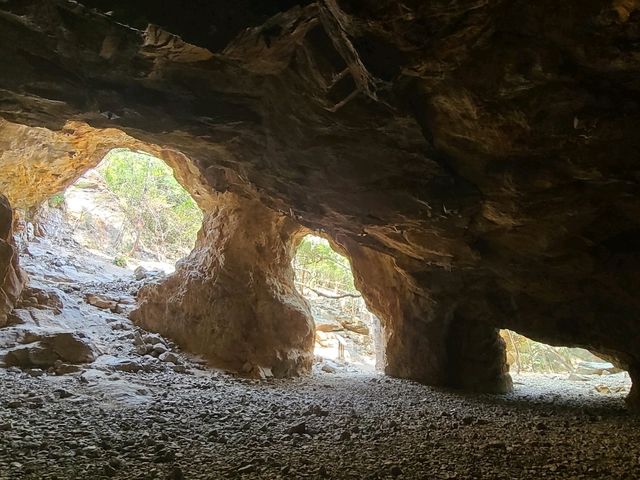 穿越時空的礦業遺跡之旅～紅花嶺蓮麻坑礦洞