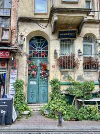 Colorful Spring in Balat💐