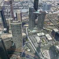 ドバイ・ブルジュ・ハリファ（UAE） – 世界一高い超高層ビルからの絶景