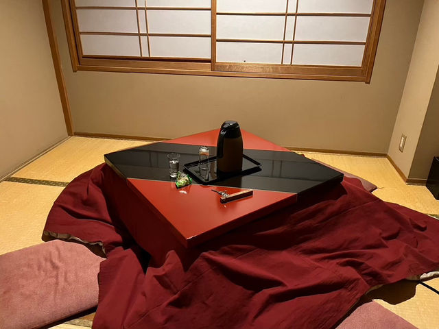 【一乃湯 果亭｜渋温泉で畳敷きの温泉旅館を満喫するひととき🏨♨️】