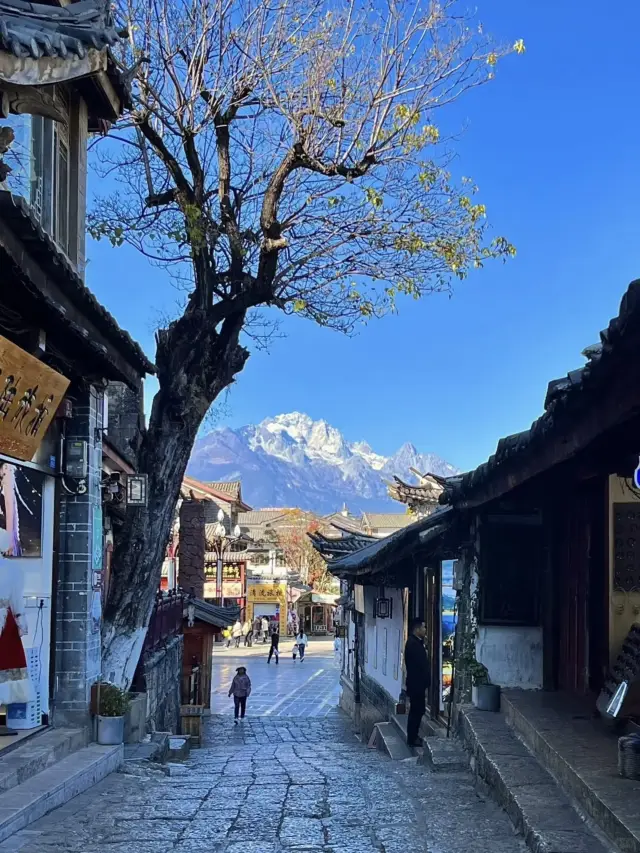 🌸 Lijiang Old Town Travel Guide – Save This Gem!