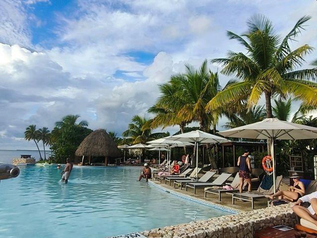 Tropical Luxury on Water