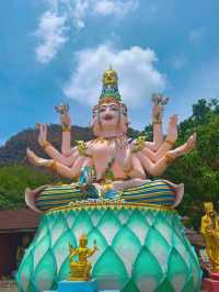 วัดเขาอีส้าน เทพประธาน