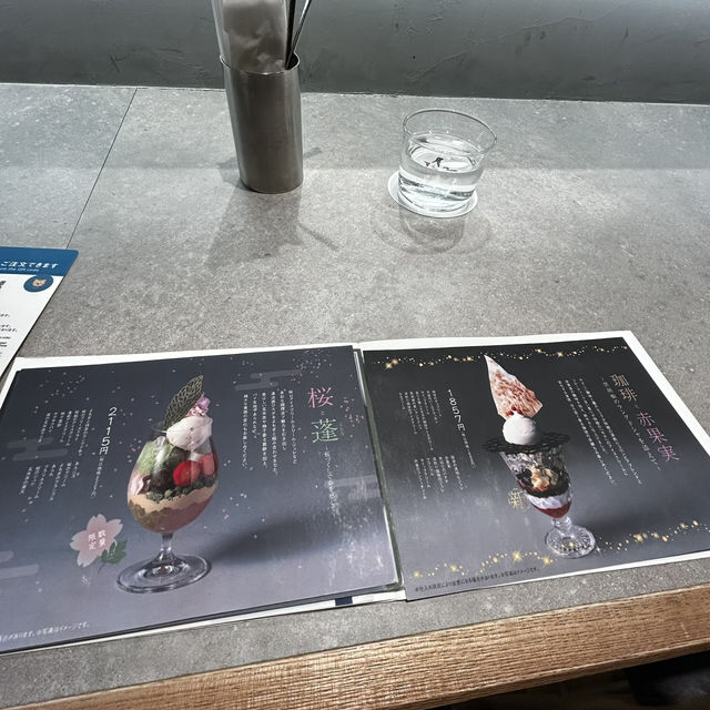 札幌旅行✈️カフェ&夜パフェ紹介✨