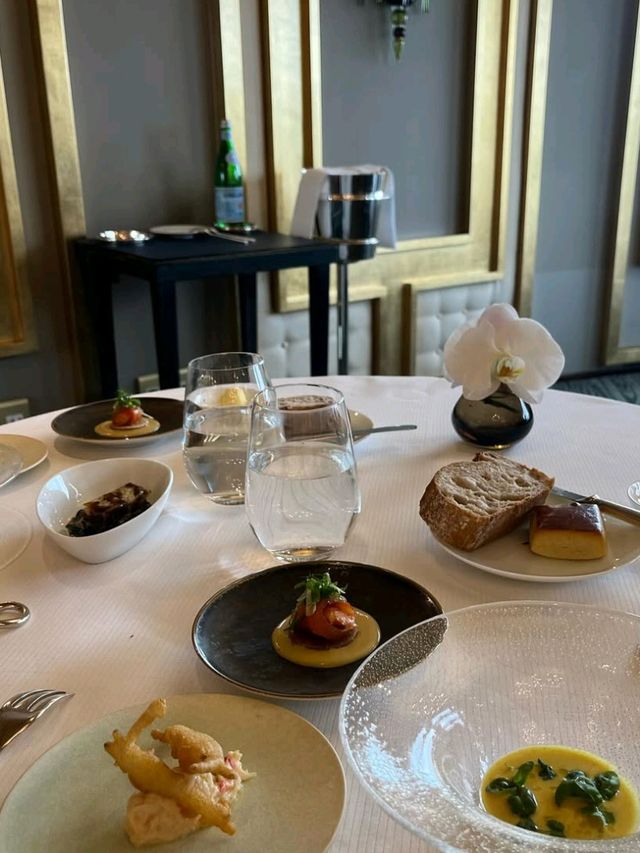 🍽️ Culinary Excellence at Lotte Hotel Seoul – A Food Lover's Paradise 🌟