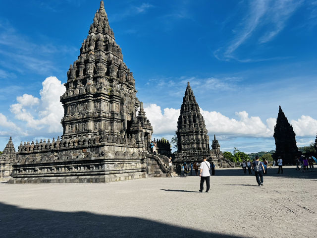  Amazing Temple Experience in Yogyakarta!