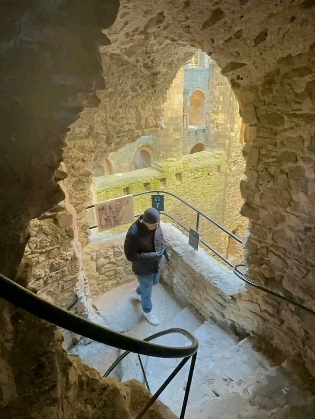 Rochester Castle: A Towering Symbol of Medieval Strength and History