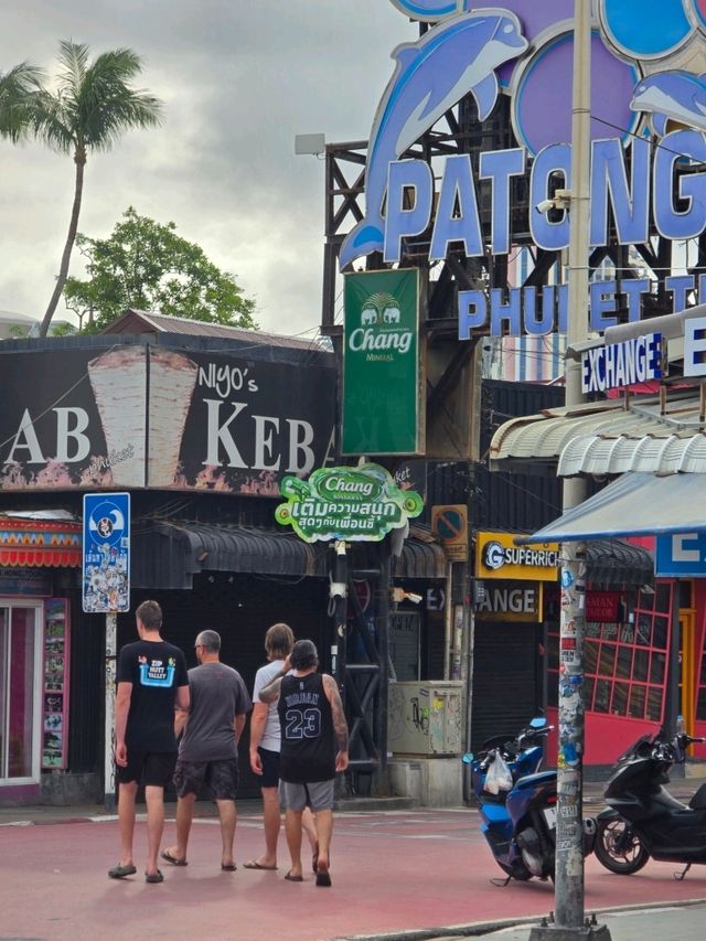 เที่ยวภูเก็ต 1 วัน  จุดเช็กอินที่ห้ามพลาด